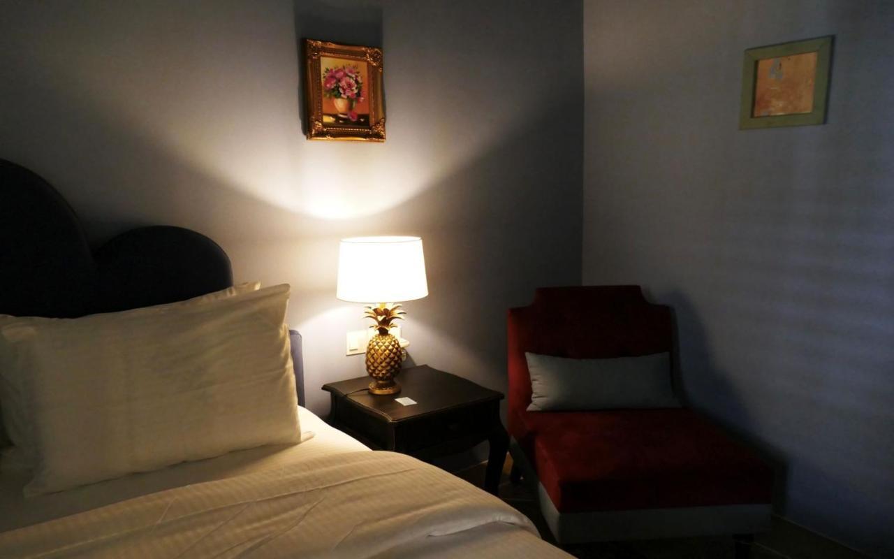 Madama Residence Никозия Екстериор снимка